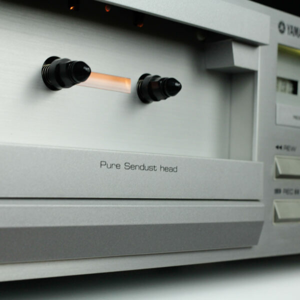 Odwarzacz kasetowy vintage Yamaha k-560