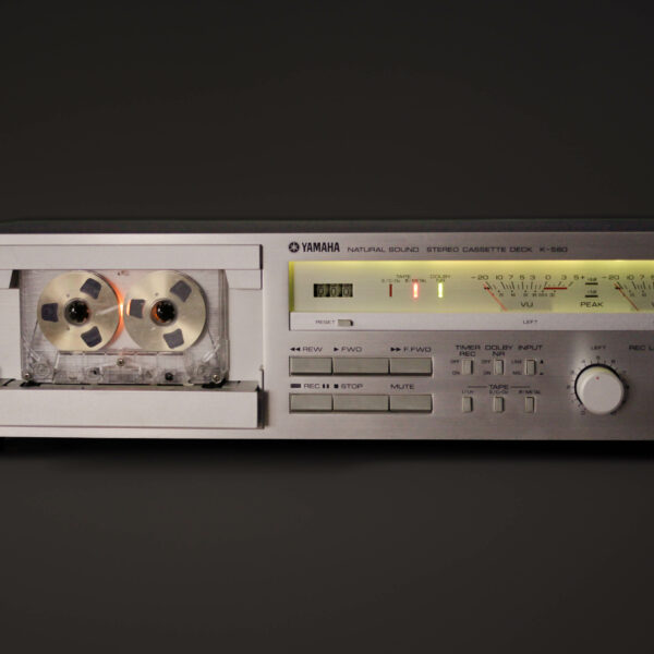 Odwarzacz kasetowy vintage Yamaha k-560
